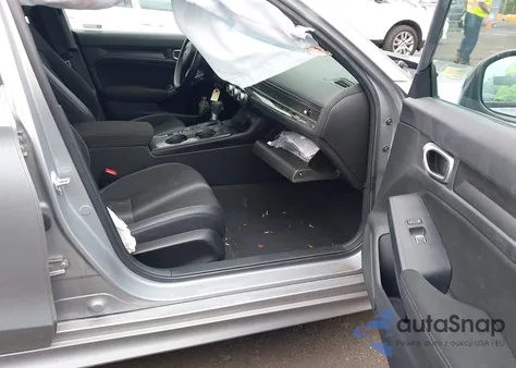 2022 Honda Civic Sport z USA, uszkodzony, nr VIN 2HGFE2F57NH557888